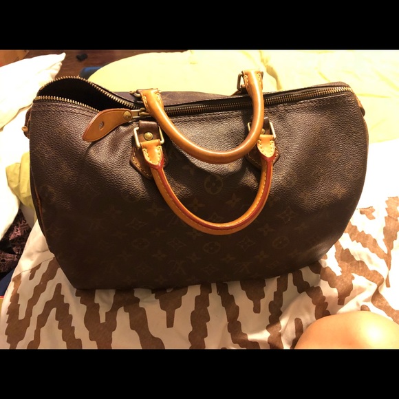 SOLD SOLD Authentic Louis Vuitton Speedy 35 - Picture 1 of 8
